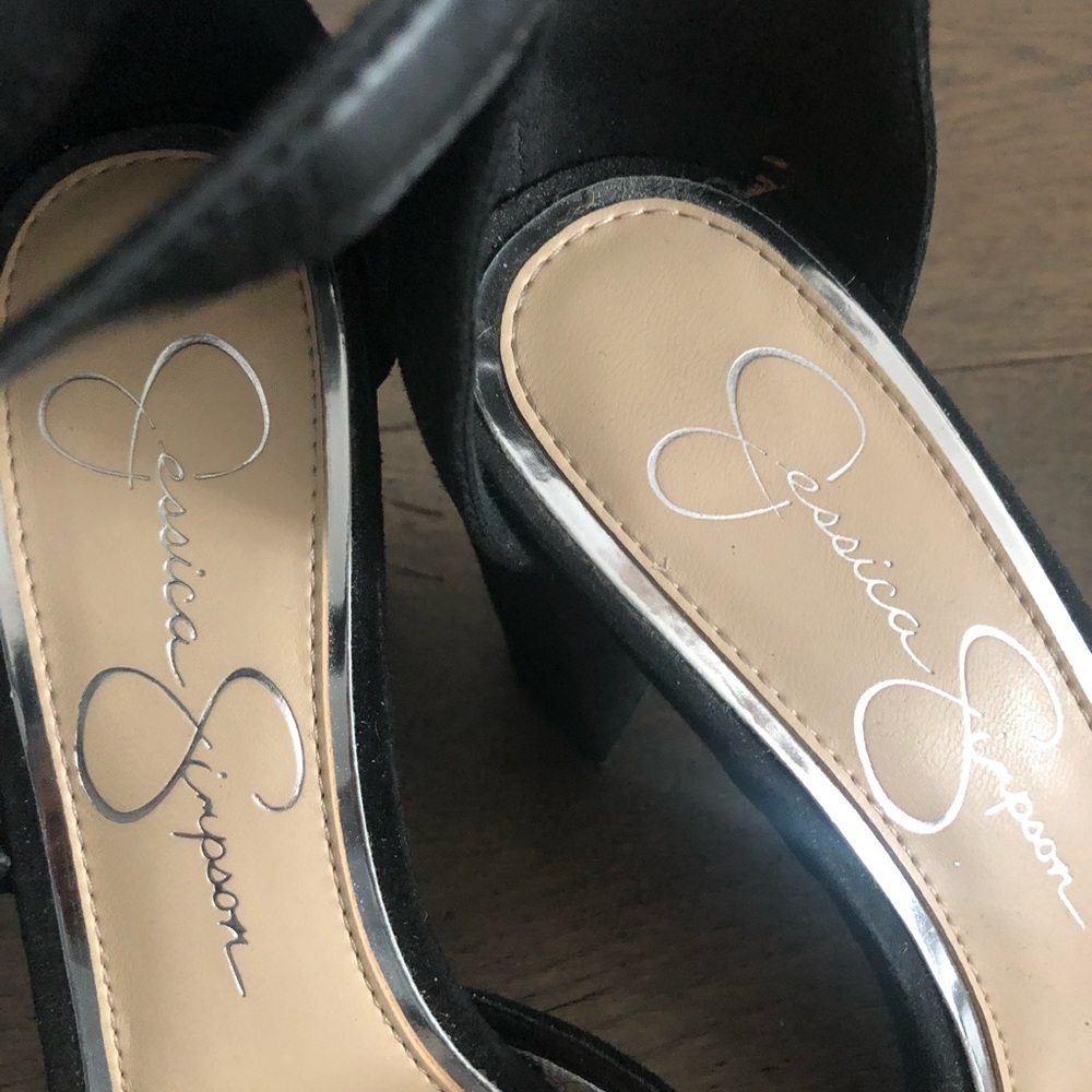 Jessica Simpson heels. - Picture 4 of 4